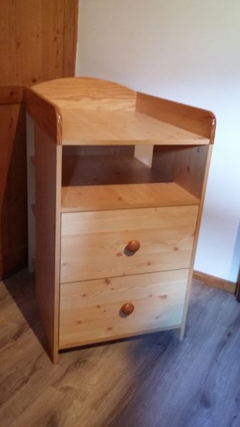 TABLE A LANGER BOIS 50 Sallanches (74)