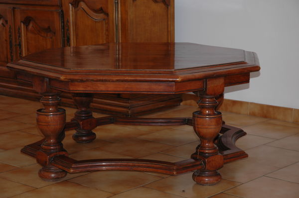 table octogonale 0 Jonzac (17)