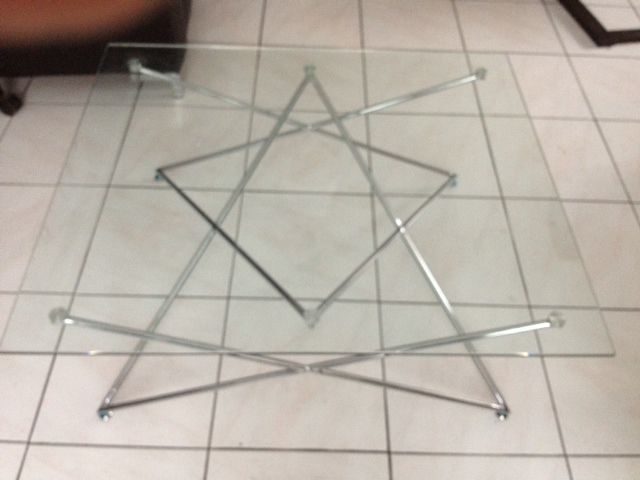 Table de salon DESIGN en verre 50 Roncq (59)