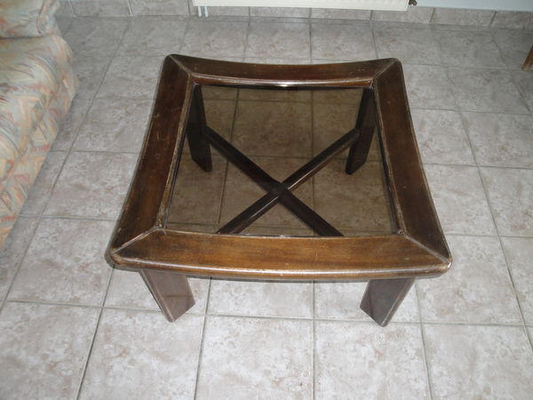 TABLE DE SALON 45 V�nissieux (69)