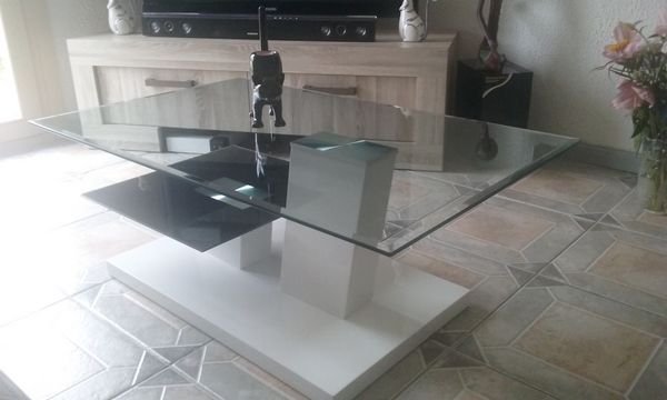 table de salon 80 Sorcy-Saint-Martin (55)