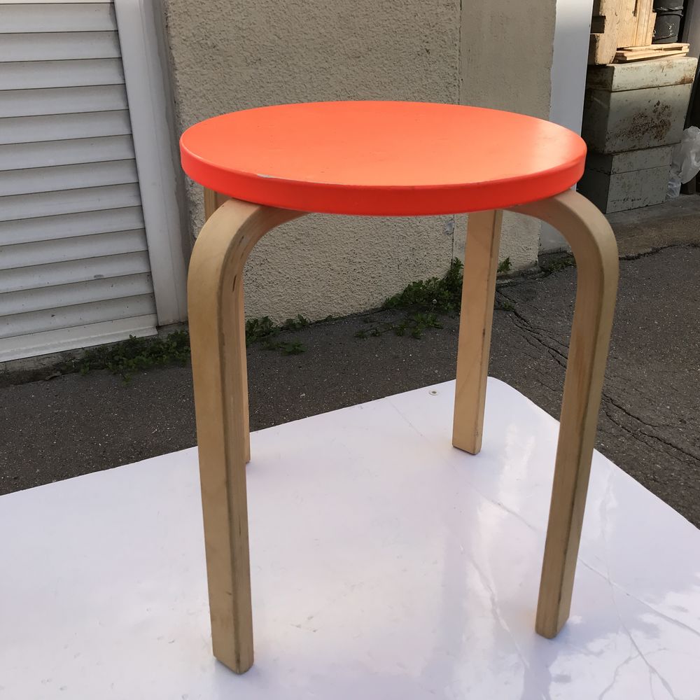 Achetez tabouret tabouret occasion annonce vente à Tours 37 WB171278948