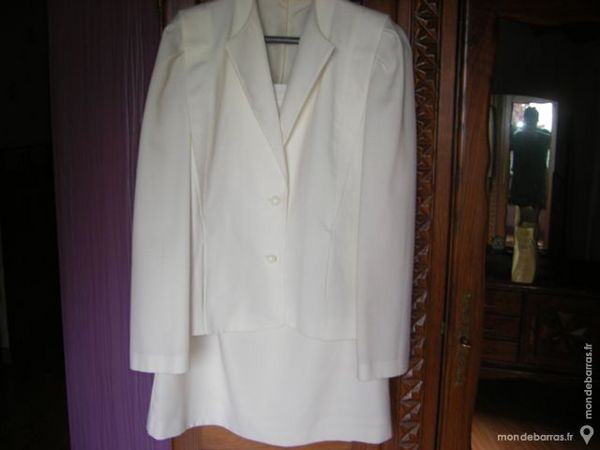 tailleur �cru �tat impecable 20 Laventie (62)