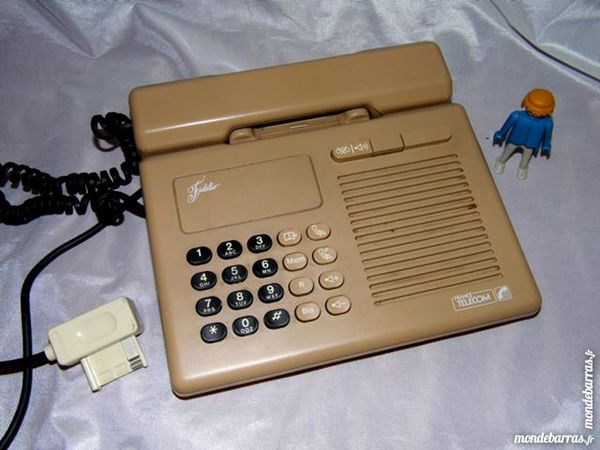 T�l�phone ancien fidelio PTT vintage ann�es 80 10 Dunkerque (59)