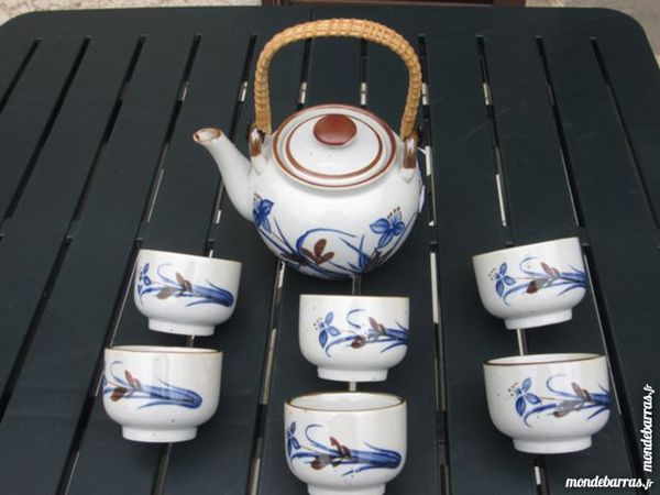 Th�i�re avec tasses 20 Saint-Brieuc (22)