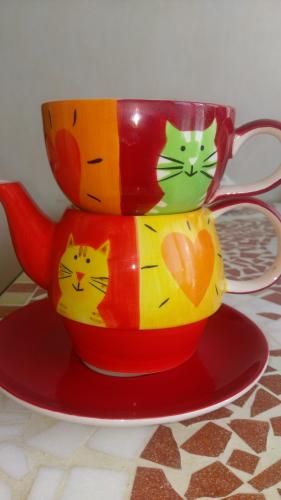 th�i�re solo avec sa tasse 10 Amb�rieu-en-Bugey (01)