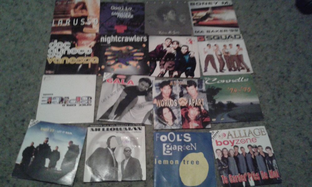 cd 1 titre +compile 1 Ch�lons-en-Champagne (51)