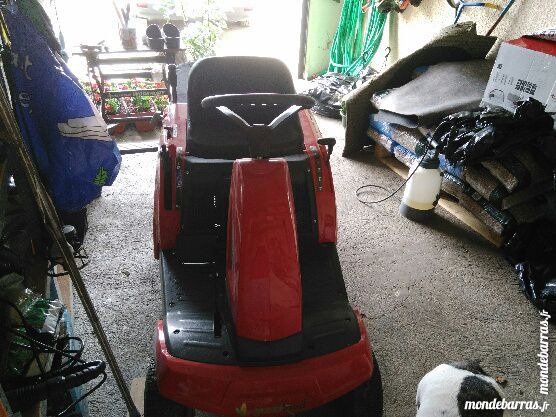 Tondeuse auto-port�e 400 Grez-sur-Loing (77)