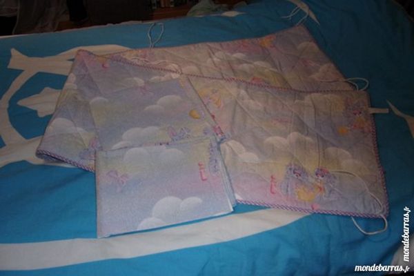 tour de lit+drap b�b� 10 Taugon (17)