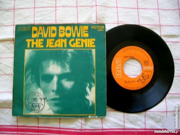 45 TOURS DAVID BOWIE The Jean genie - CLUB 12 Nantes (44)