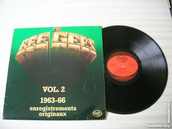 33 TOURS THE BEE GEES 1963-1966 - Vol. 2 10 Nantes (44)
