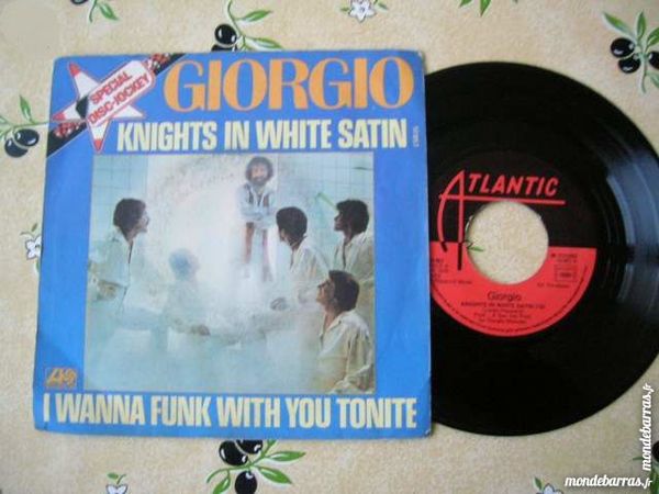 45 TOURS GIORGIO MORODER Knights in white satin 6 Nantes (44)