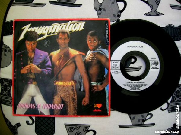 45 TOURS IMAGINATION Looking at midnight 5 Nantes (44)