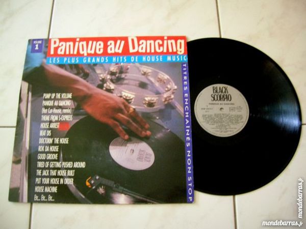 33 TOURS PANIQUE AU DANCING - Les Plus Grands Hits 9 Nantes (44)