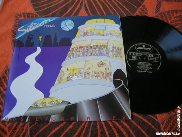 33 TOURS SILICON TEENS Music for parties 23 Nantes (44)