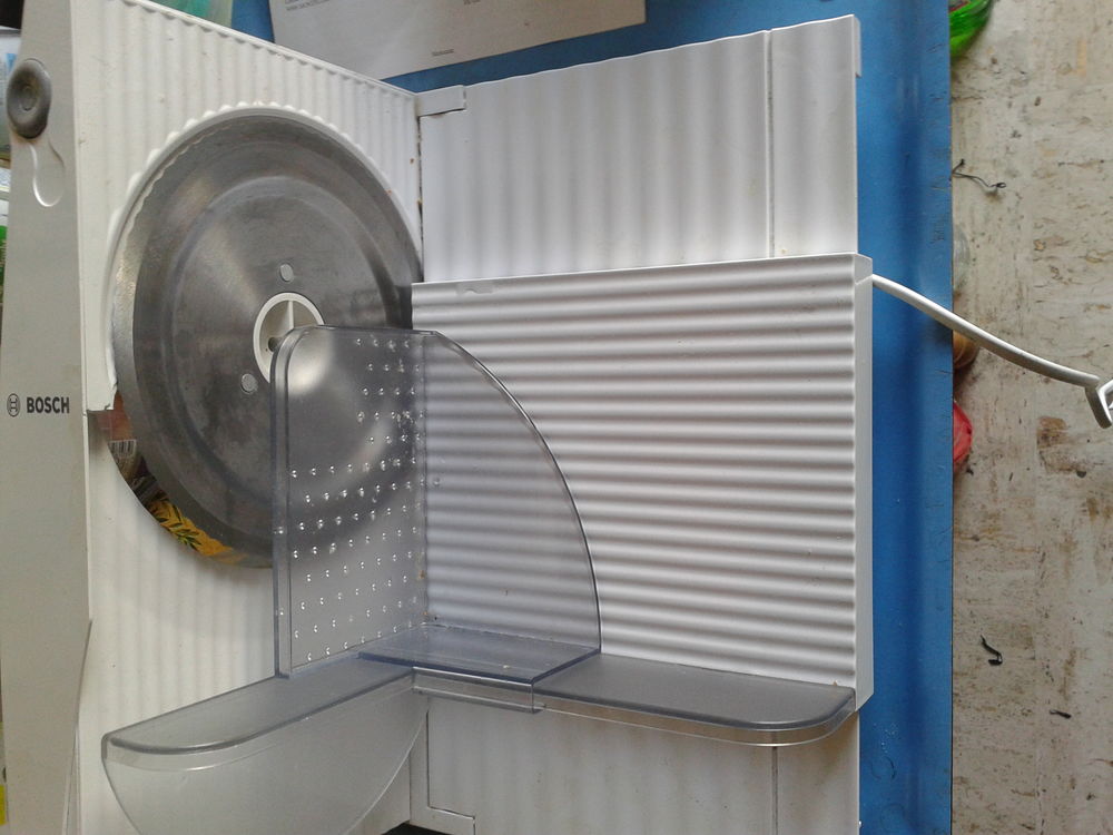 Trancheuse pain charcuterie 20 Le Golfe Juan (06)