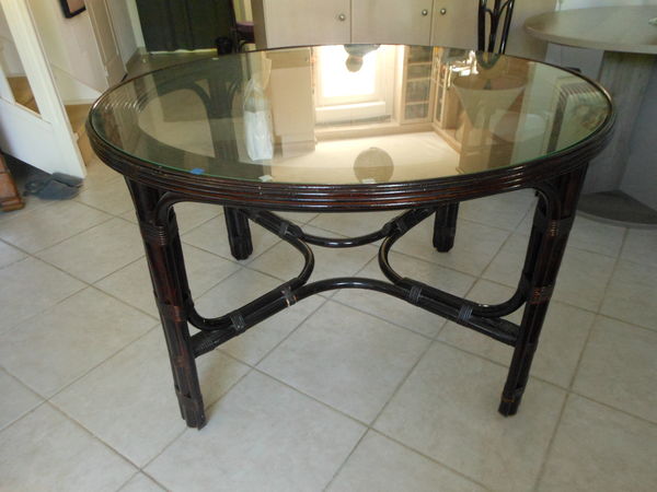 Tr�s belle occasion table salle � manger 0 Saint-Rapha�l (83)