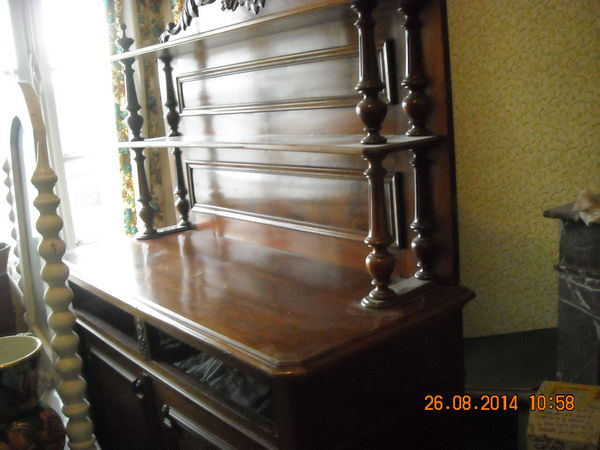 vaisselier ou meuble de s�jour du 19e en acajou massif TBE 620 Coudekerque-Branche (59)