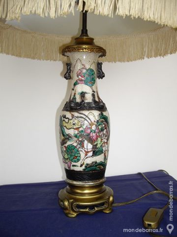 Vase de chine (Nankin) 110 Saint-Maur-des-Foss�s (94)