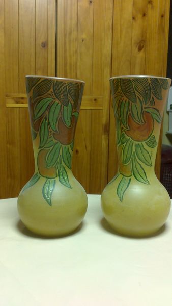 2 vases sign�s LEG 120 Laval (53)