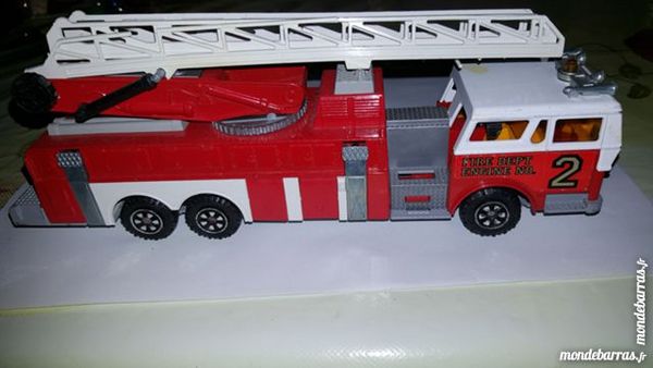 v�hicule pompier incendie nacelle majorette 90 Menton (06)