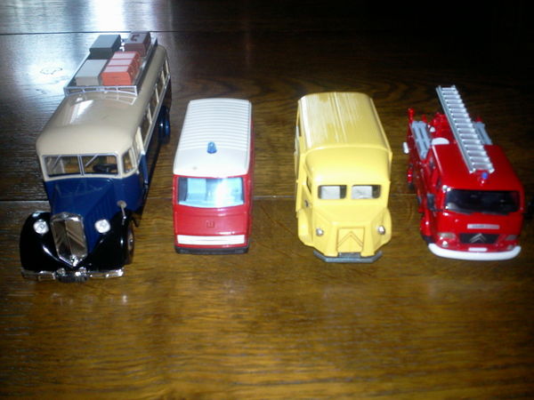 vehicules 1/43 10 H�ricourt (70)