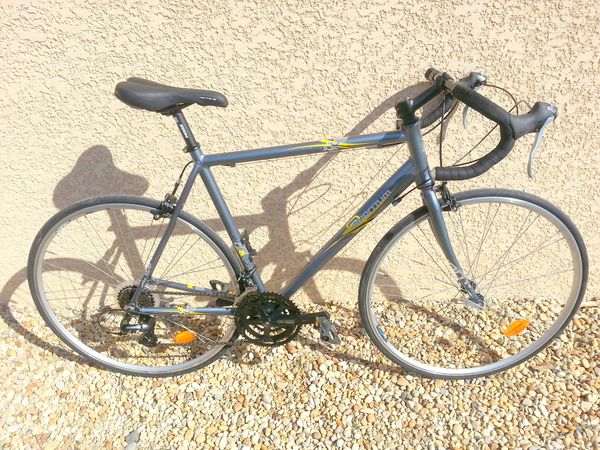 VELO DE COURSE QUANTUM 269 La Chapelle-de-Guinchay (71)