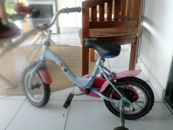 v�lo mixte pour enfant de moins de 5 ans 30 Remire-Montjoly (97)