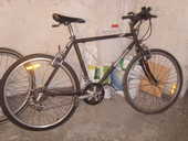 V�lo vtt top bik noir 99 06110 Le Cannet