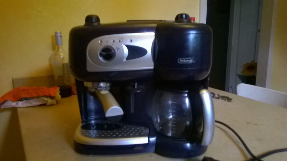 Vend cafeti�re 30 Saint-Savin (33)