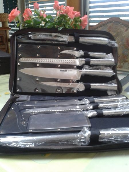 vend service � couteau 200 Niffer (68)