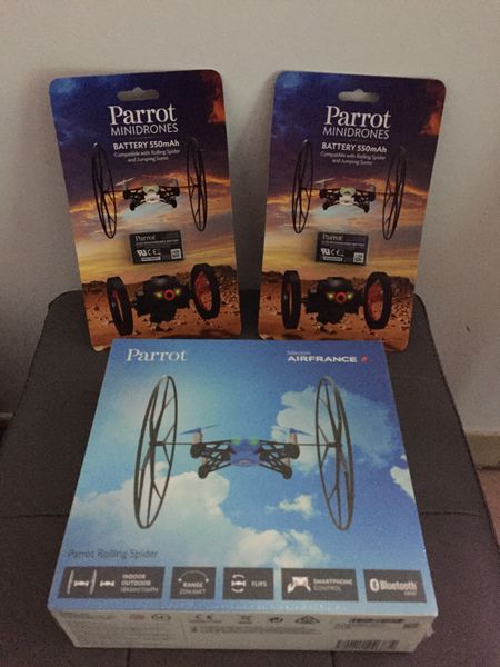 Vends Mini Drone Rolling Spider de Parrot + 2 batteries 100 Marseille 4 (13)