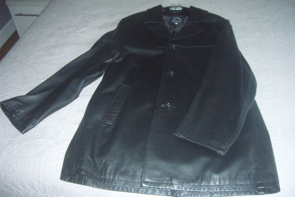 vends veste en cuir 40 Thourotte (60)