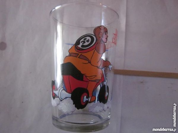Verre dessin anim�  GHOSTBOSTERS 1986 BD 3 Brest (29)