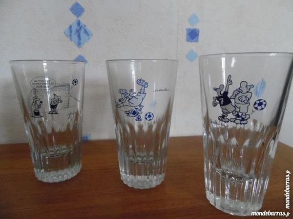 8 verres � Pastis th�me football 10 Abbeville (80)