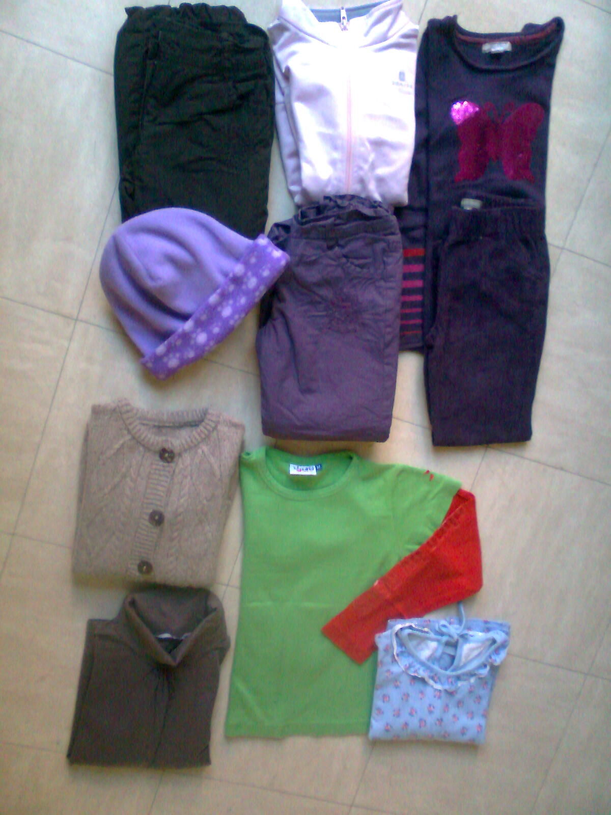 v�tements 5 ans, pantalons, pulls, hauts -zoe 3 Martigues (13)