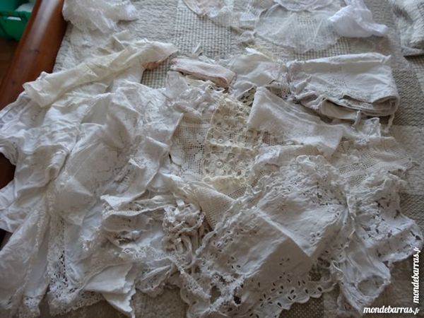 un lot de vieilles dentelles 1 Saint-Hilaire-de-Riez (85)