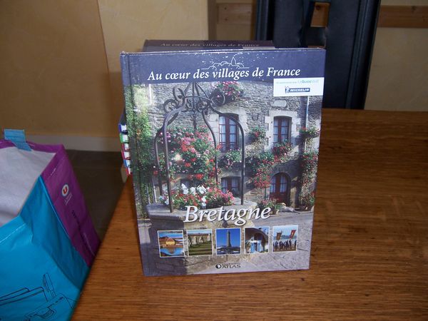 NOS VILLAGES DE FRANCE 8 Saint-Paulien (43)