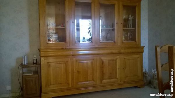 vitrine ou biblioth�que 200 Saint-Ouen-l'Aum�ne (95)