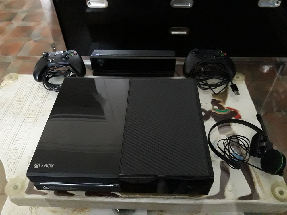 XBox one 250 Saint-Michel-sur-Orge (91)