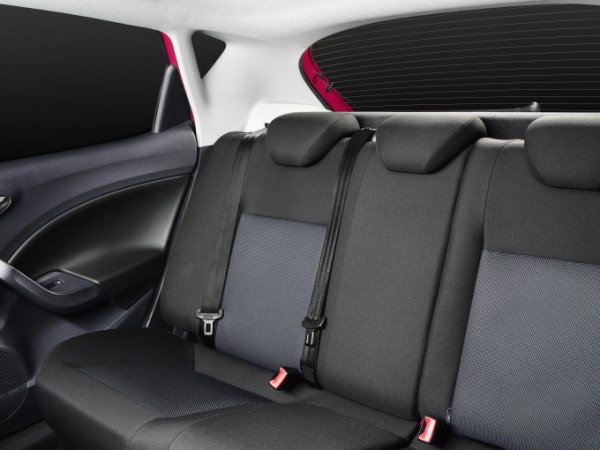 Seat Ibiza SC 7 600.jpg