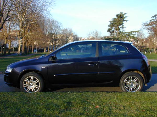 Essai Fiat Stilo 2.4 20v Abarth 2001 (1)