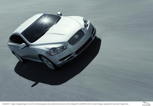 Essai Jaguar XF 2007 (4)