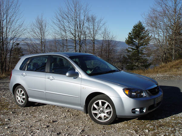 Essai Kia Cerato 2.2 CRDi 2004