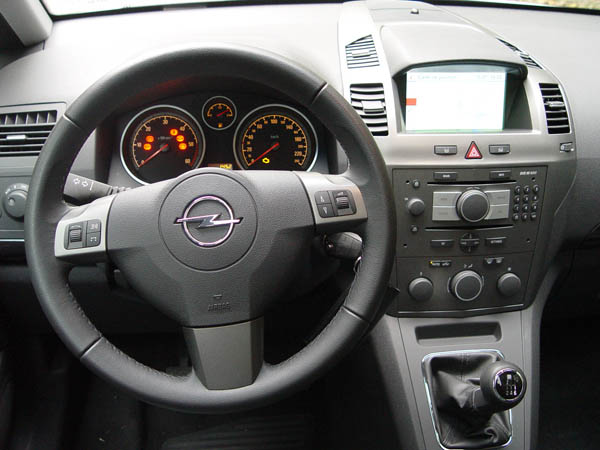 Essai Opel Zafira II 2005 (11)
