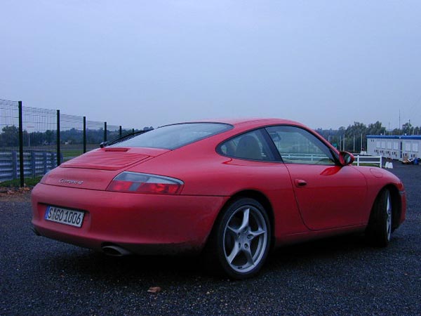 Essai Porsche 911 Carrera 4 2001