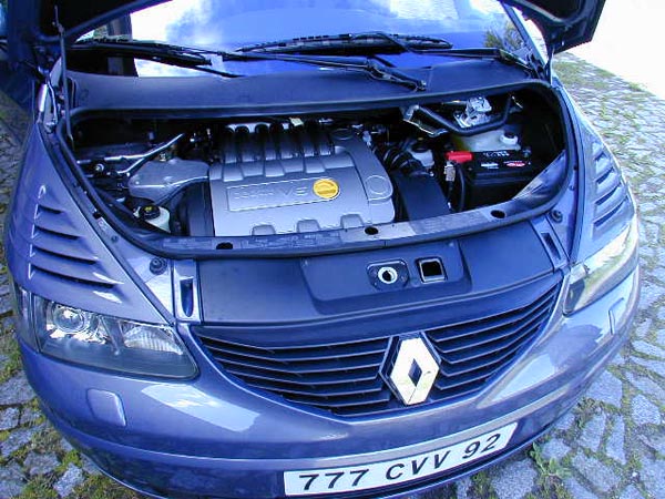 Essai Renault Avantime 2.0 T 16v 2002 (2)