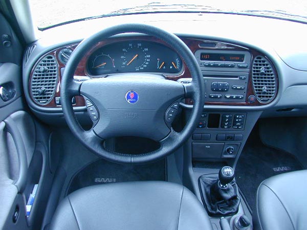 Essai Saab 9-3 2,2 TiD SE 2000 (5)