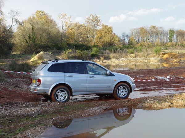 Essai Ssangyong Kyron 200 XDi 2006 (8)
