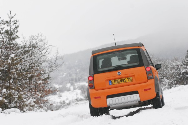 Essai Fiat Panda 4x4 Cross 2006 (2)